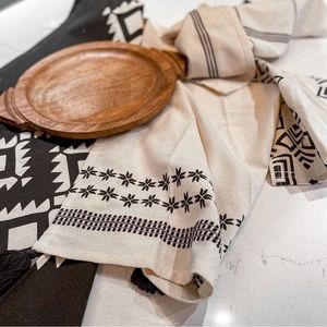 🆕 Emilia Tea Kitchen Dish Towel Set of 4 🆕